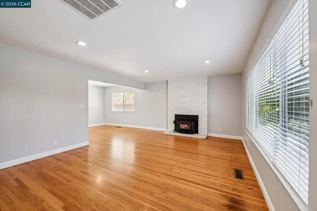486 Butterfield Place Moraga CA 94556