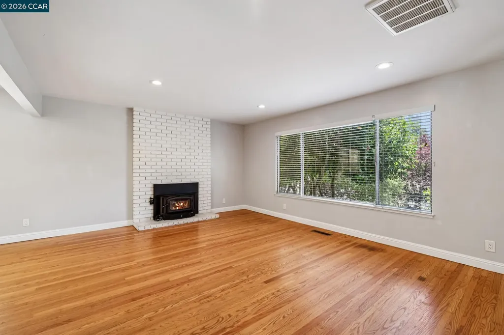 486 Butterfield Place Moraga CA 94556