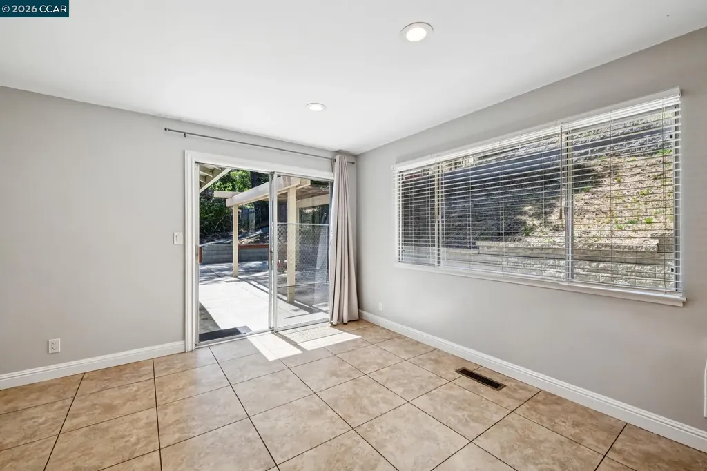 486 Butterfield Place Moraga CA 94556