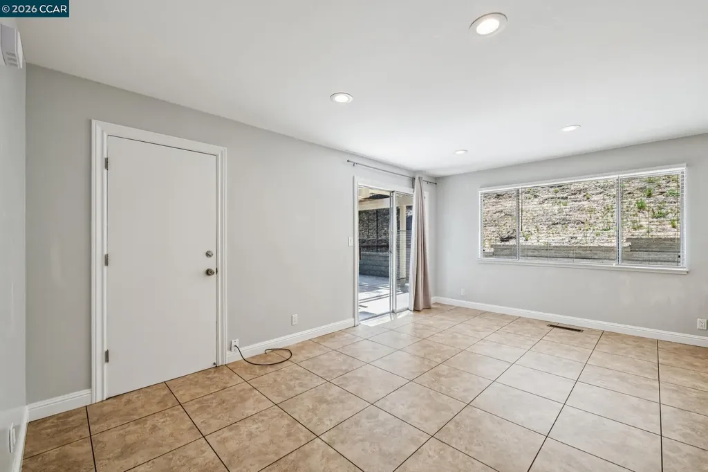 486 Butterfield Place Moraga CA 94556