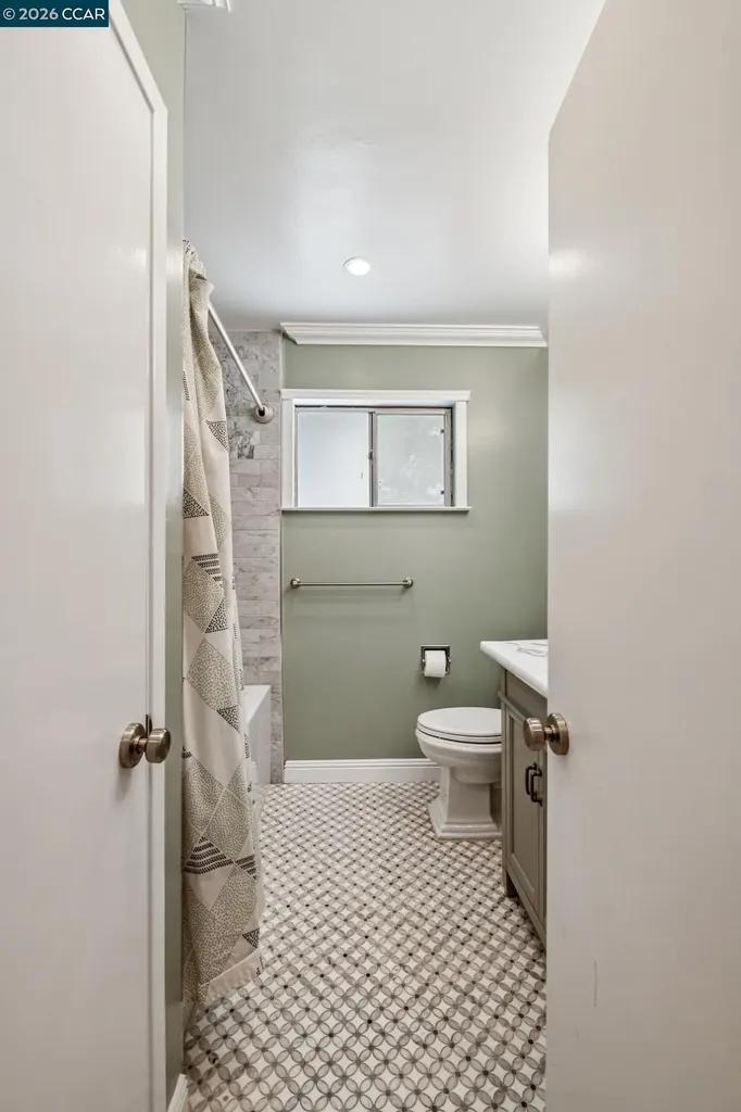 486 Butterfield Place Moraga CA 94556