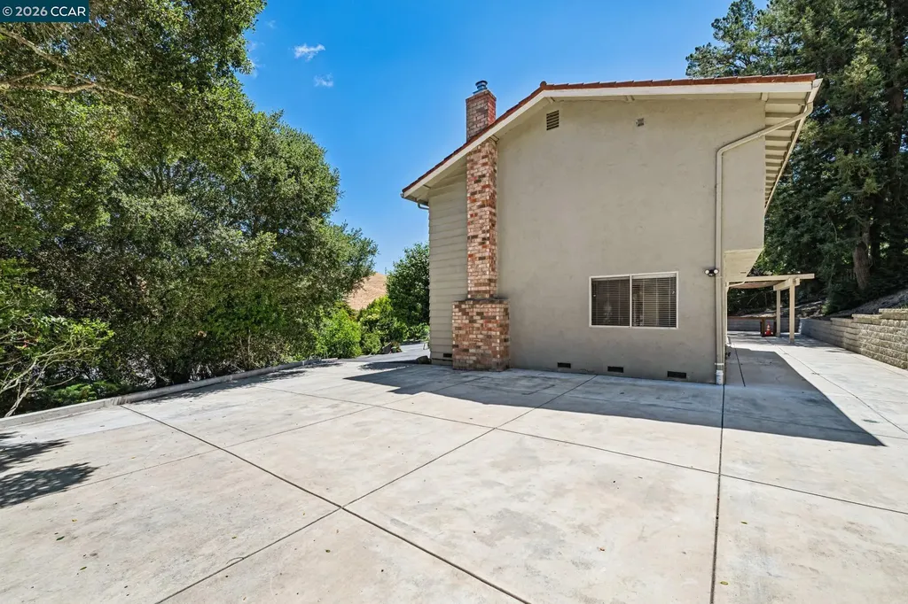 486 Butterfield Place Moraga CA 94556