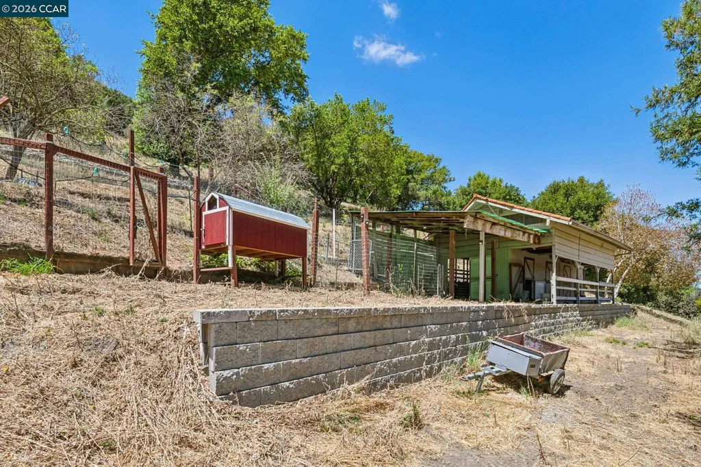 486 Butterfield Place Moraga CA 94556