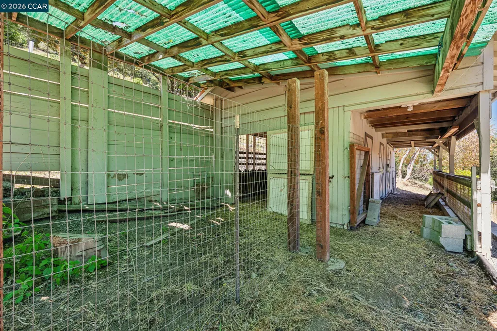 486 Butterfield Place Moraga CA 94556
