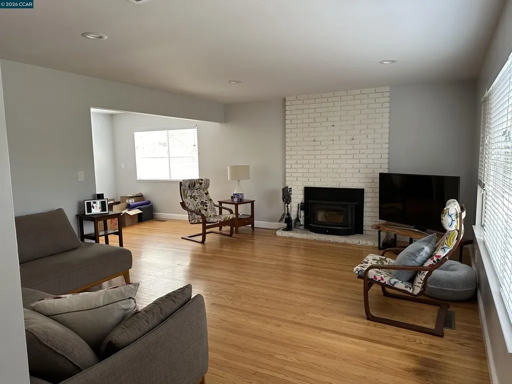 486 Butterfield Place Moraga CA 94556