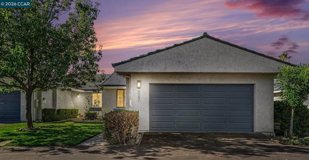 5762 Cutter Loop Discovery Bay CA 94505
