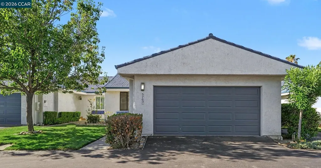 5762 Cutter Loop Discovery Bay CA 94505