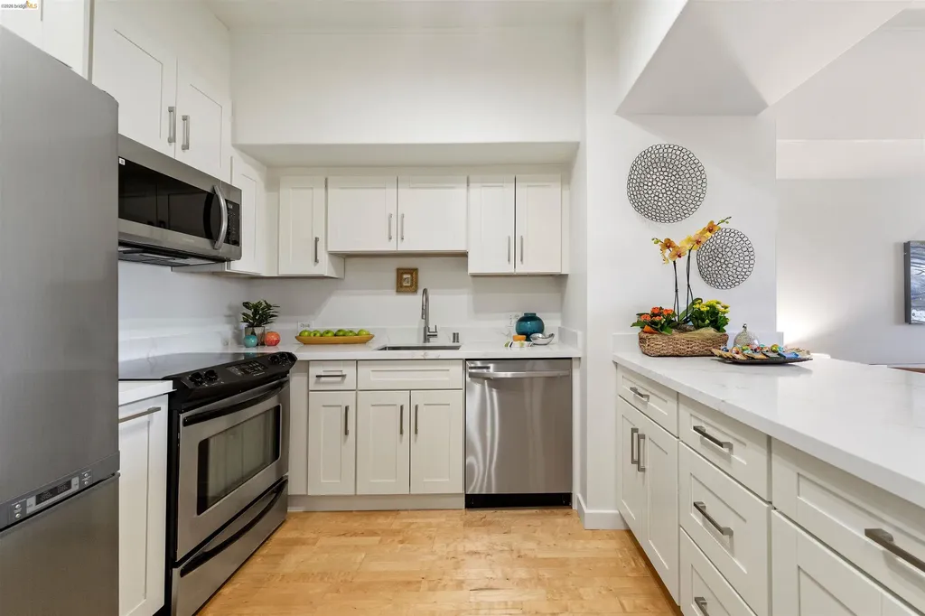 6363 Christie Avenue Emeryville CA 94608