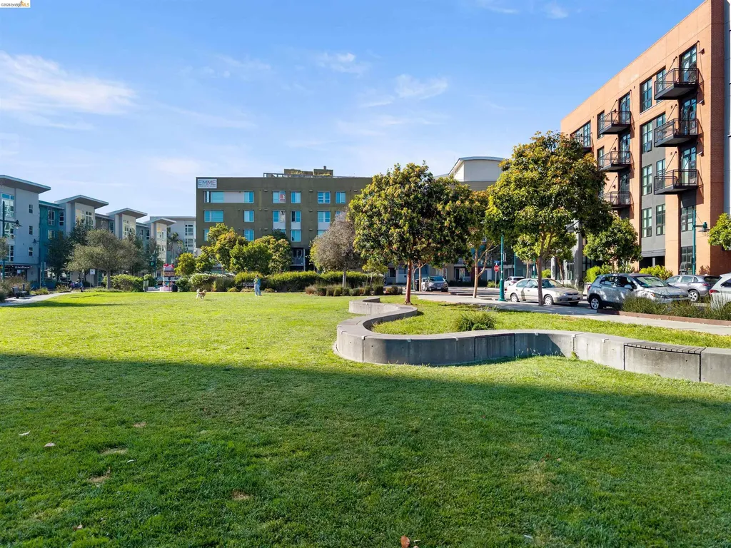 6363 Christie Avenue Emeryville CA 94608
