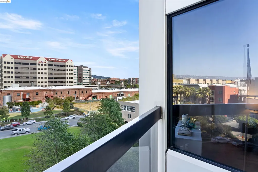 6363 Christie Avenue Emeryville CA 94608