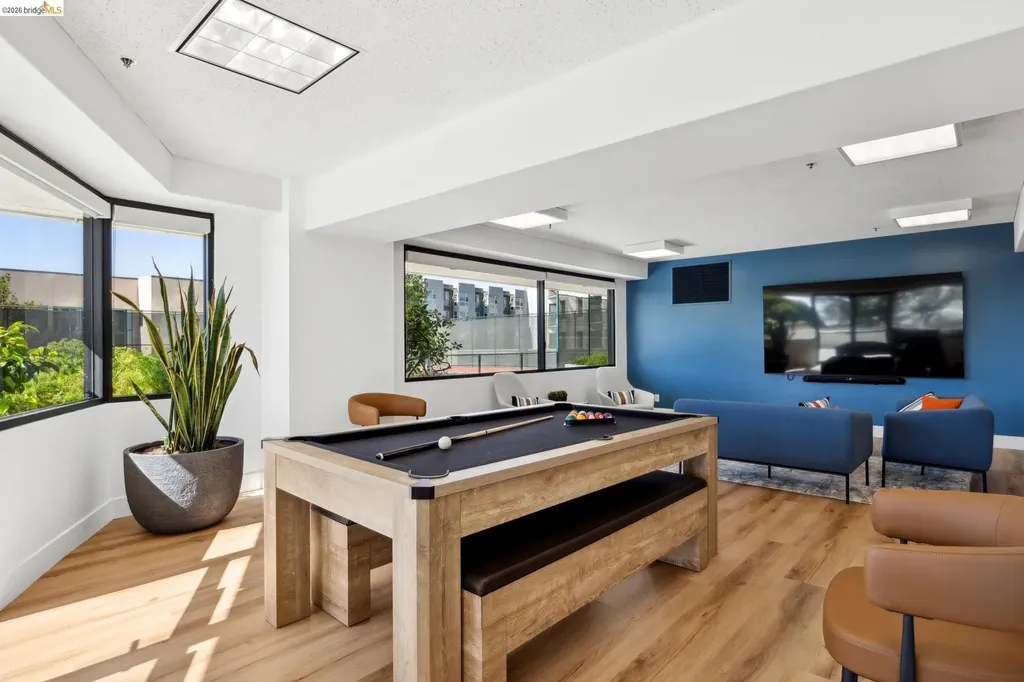 6363 Christie Avenue Emeryville CA 94608