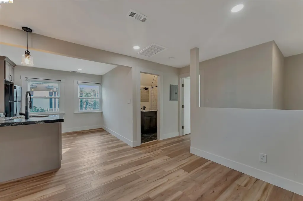 2804 Adeline Street Oakland CA 94608