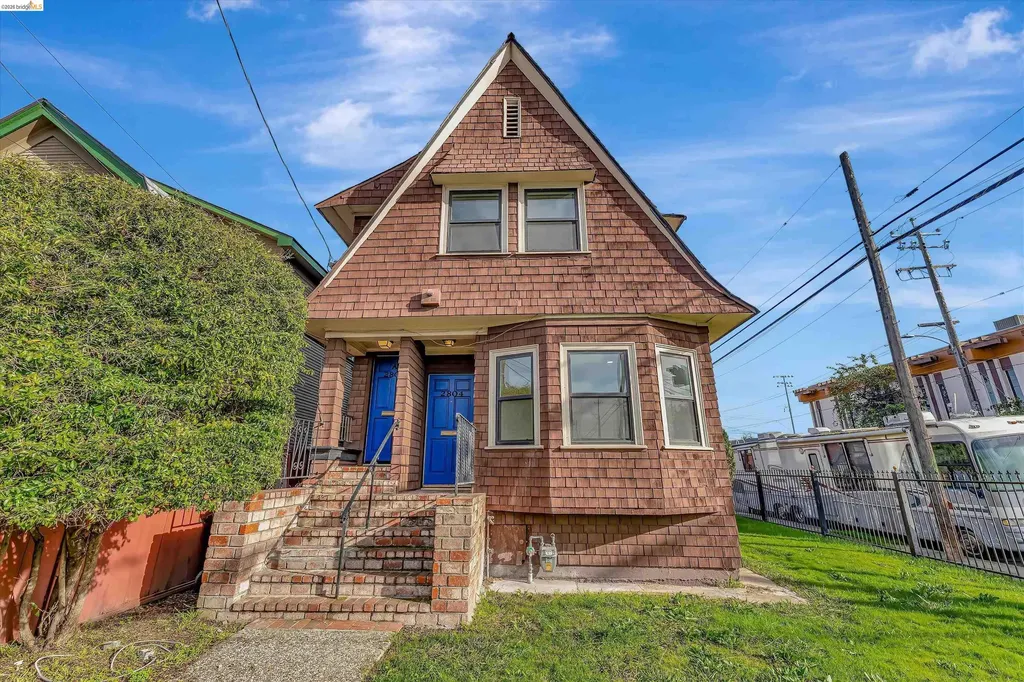 2804 Adeline Street Oakland CA 94608