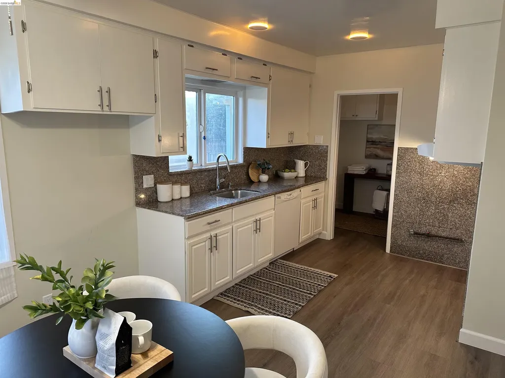 2426 West Street Berkeley CA 94702