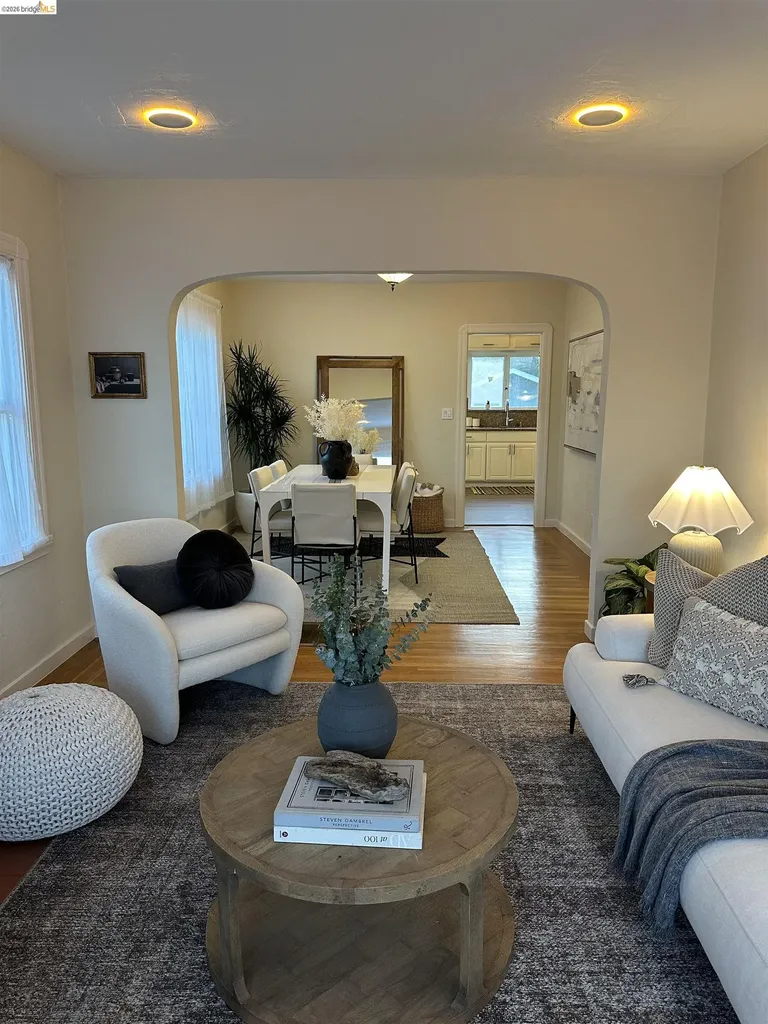 2426 West Street Berkeley CA 94702
