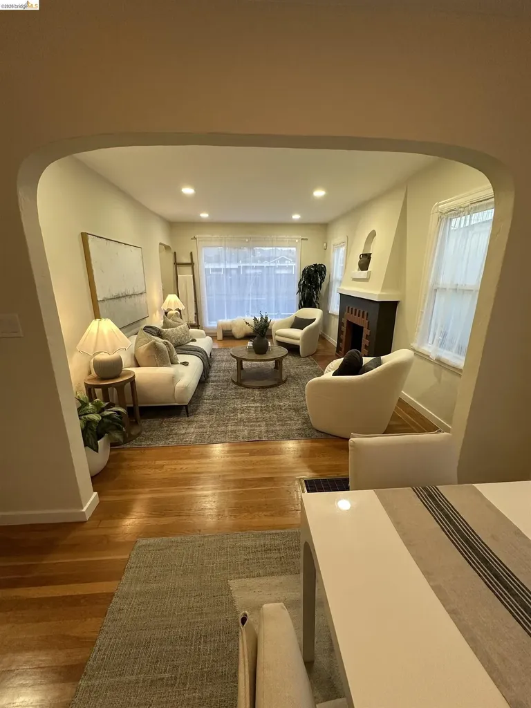2426 West Street Berkeley CA 94702