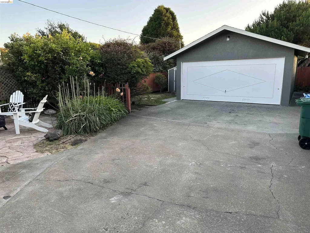 2426 West Street Berkeley CA 94702