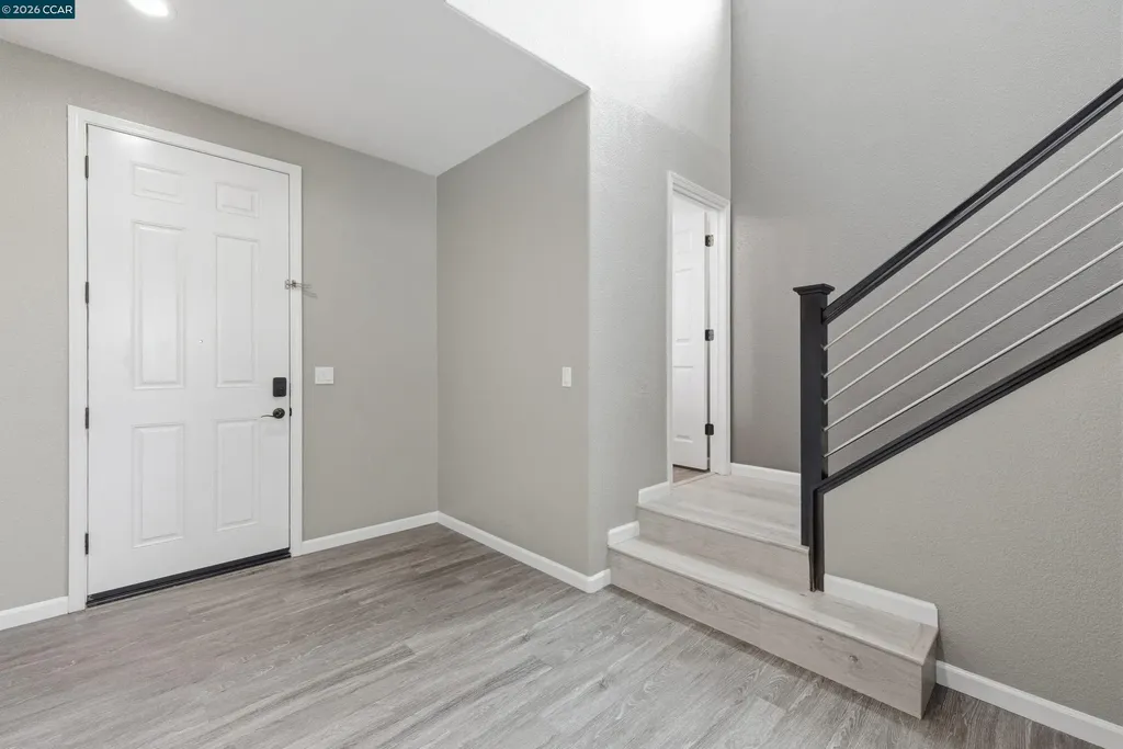 300 Coolcrest Drive Oakley CA 94561