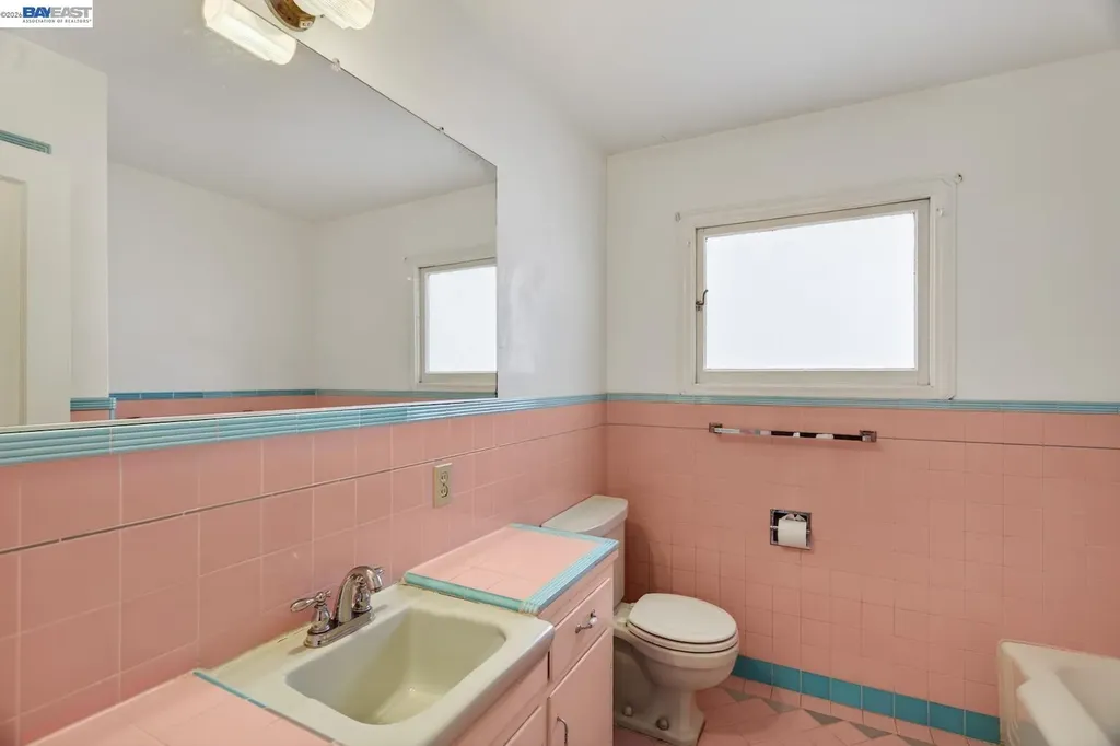 519 Maud Avenue San Leandro CA 94577