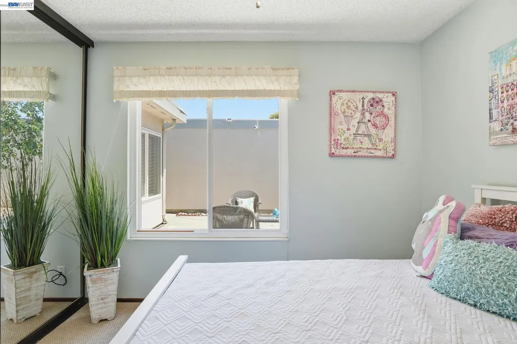 36719 Port Tidewood Street Newark CA 94560