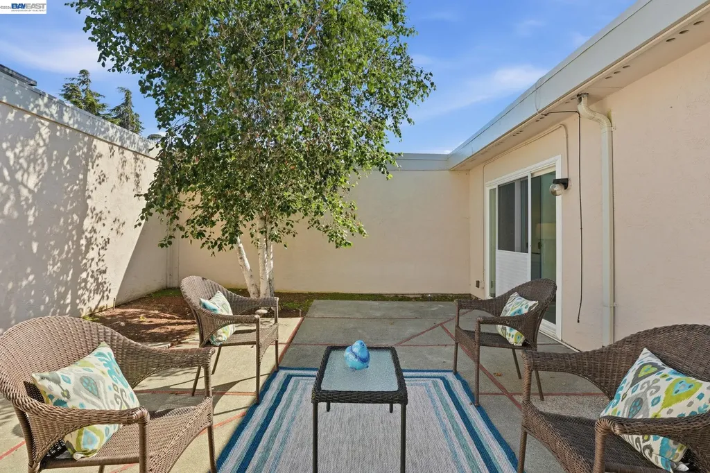 36719 Port Tidewood Street Newark CA 94560