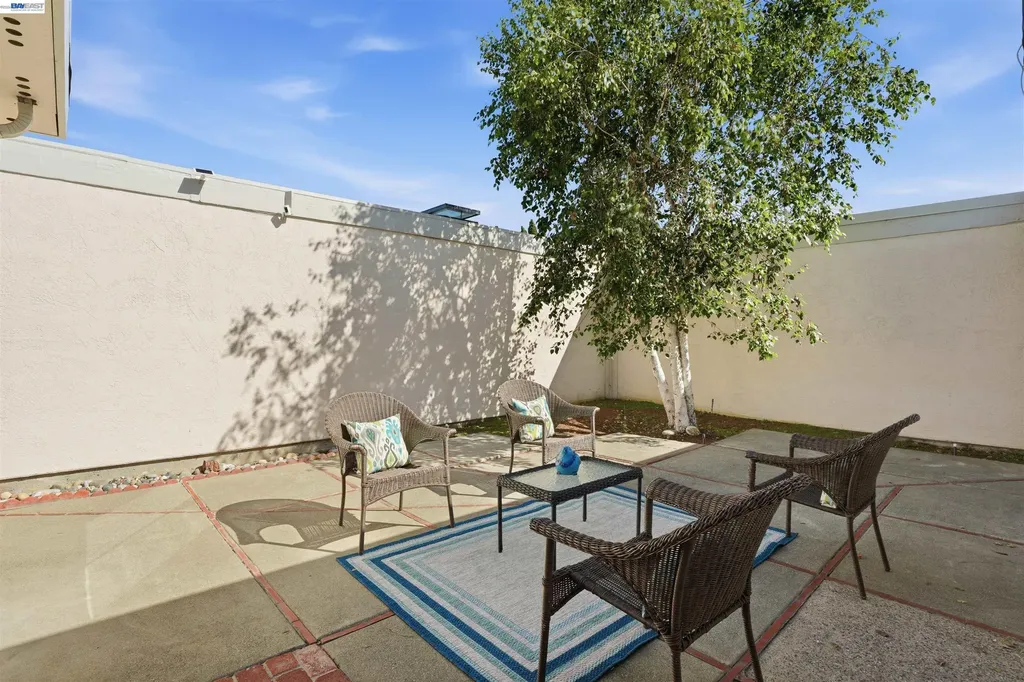 36719 Port Tidewood Street Newark CA 94560