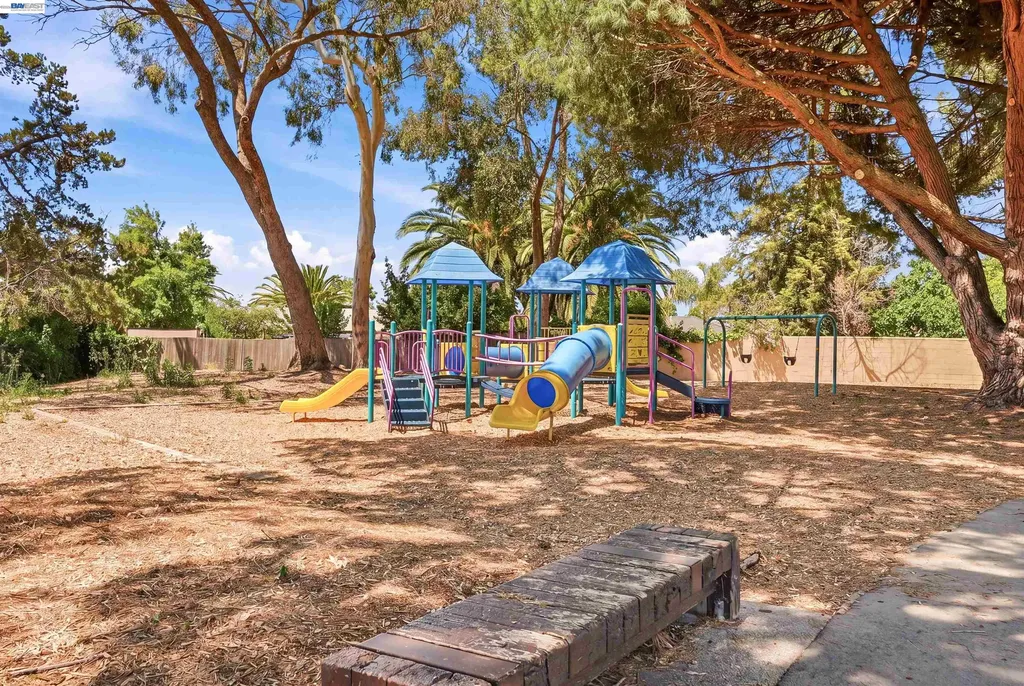 36719 Port Tidewood Street Newark CA 94560