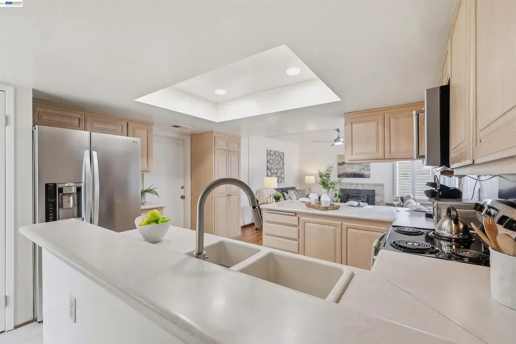 36719 Port Tidewood Street Newark CA 94560