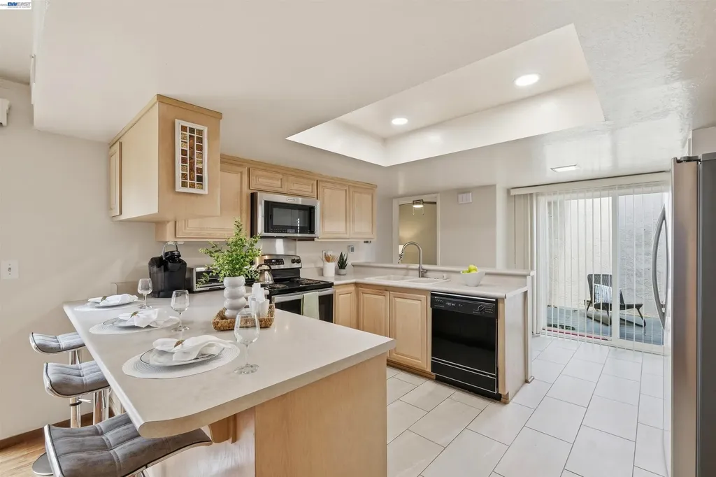 36719 Port Tidewood Street Newark CA 94560
