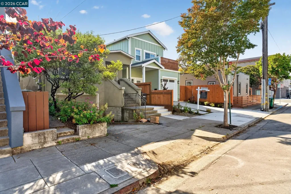 906 Adams Albany CA 94706