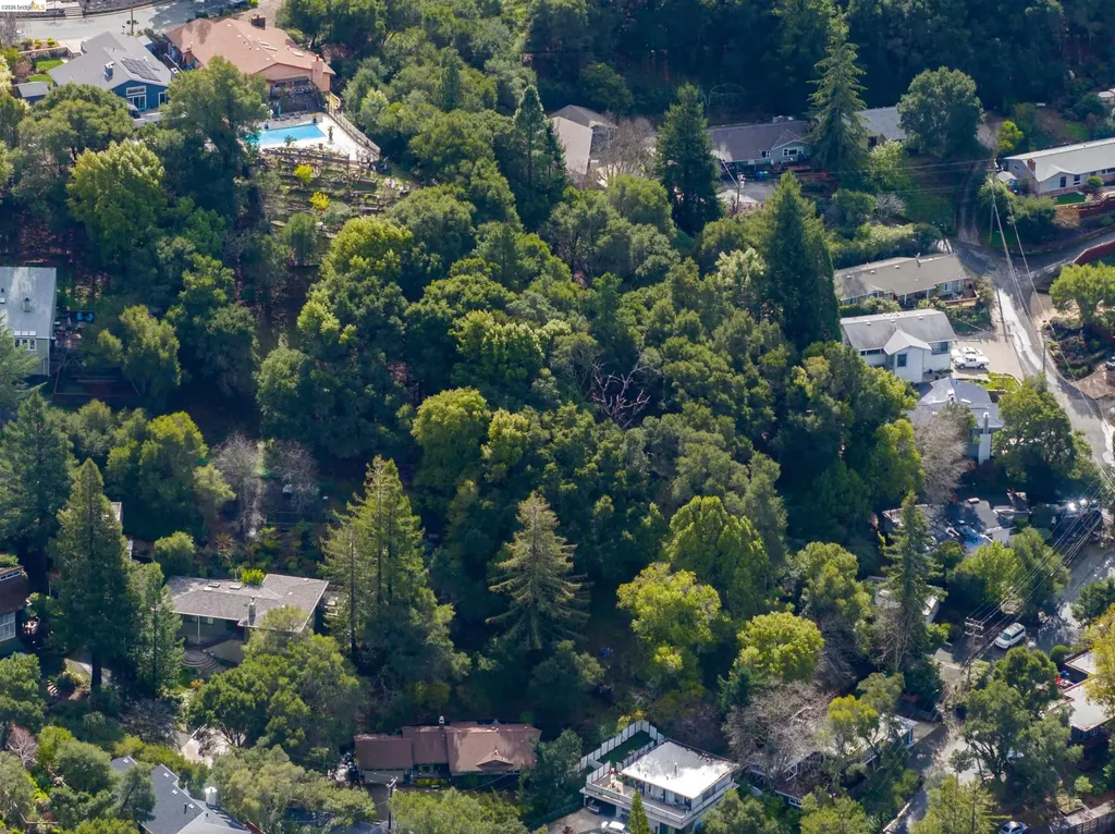 20 Lucille Way Orinda CA 94563