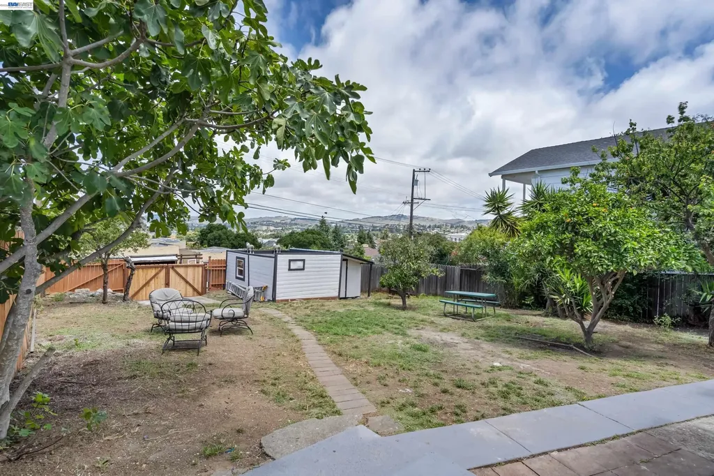 318 Ohio Street Vallejo CA 94590