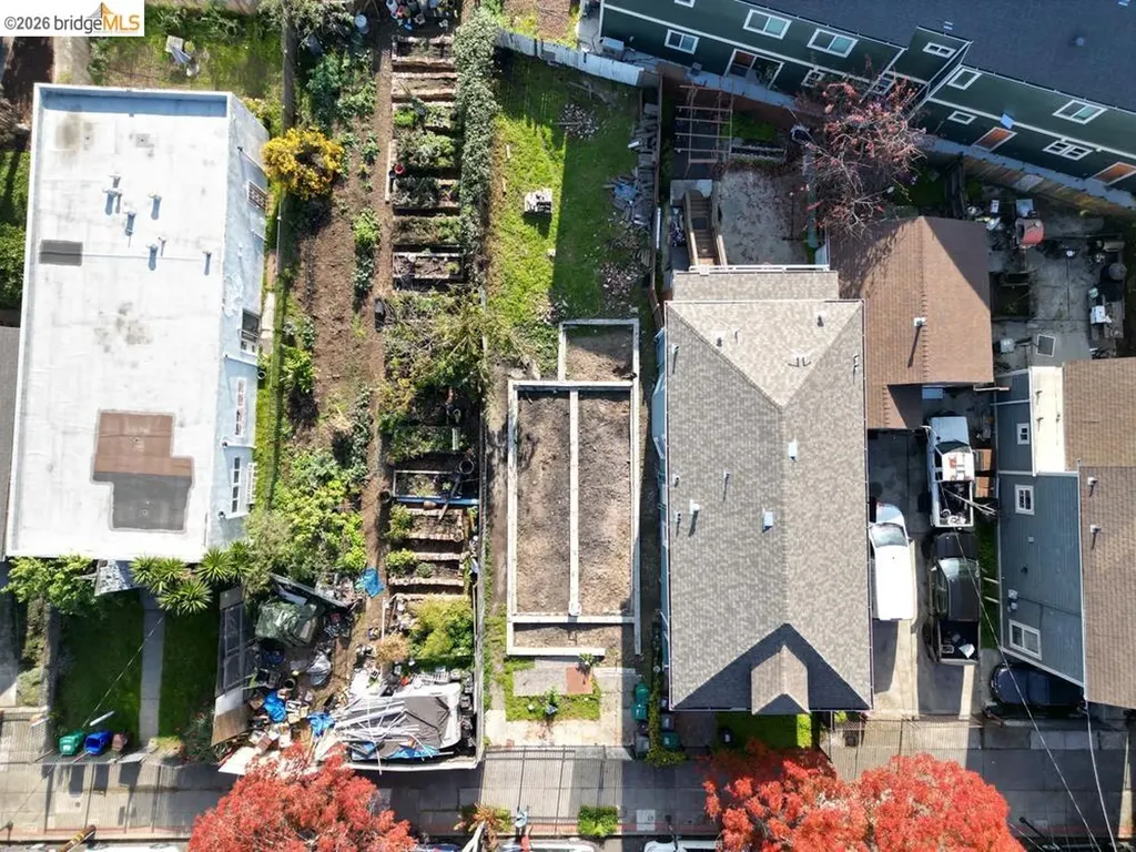 -0- 8th Street Oakland CA 94607