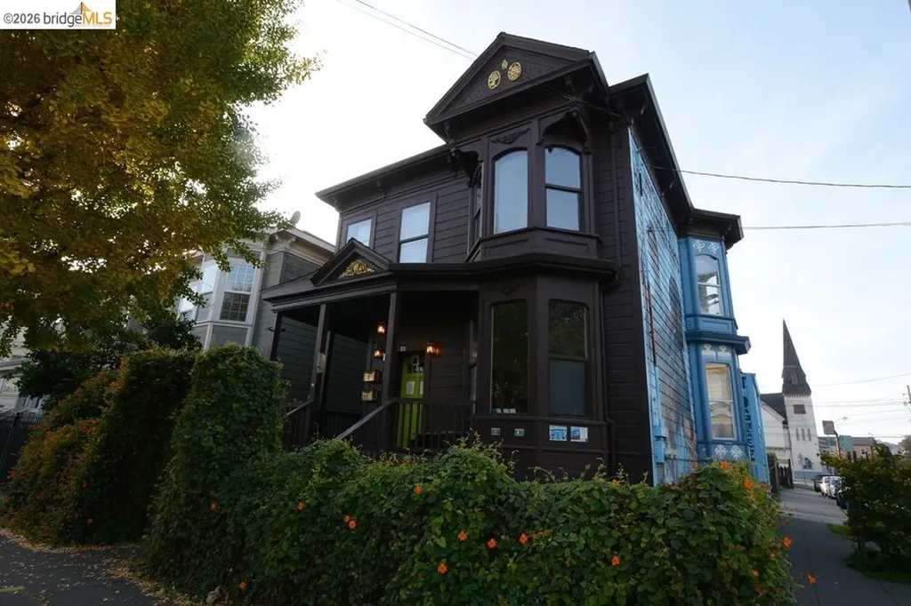 -0- 8th Street Oakland CA 94607