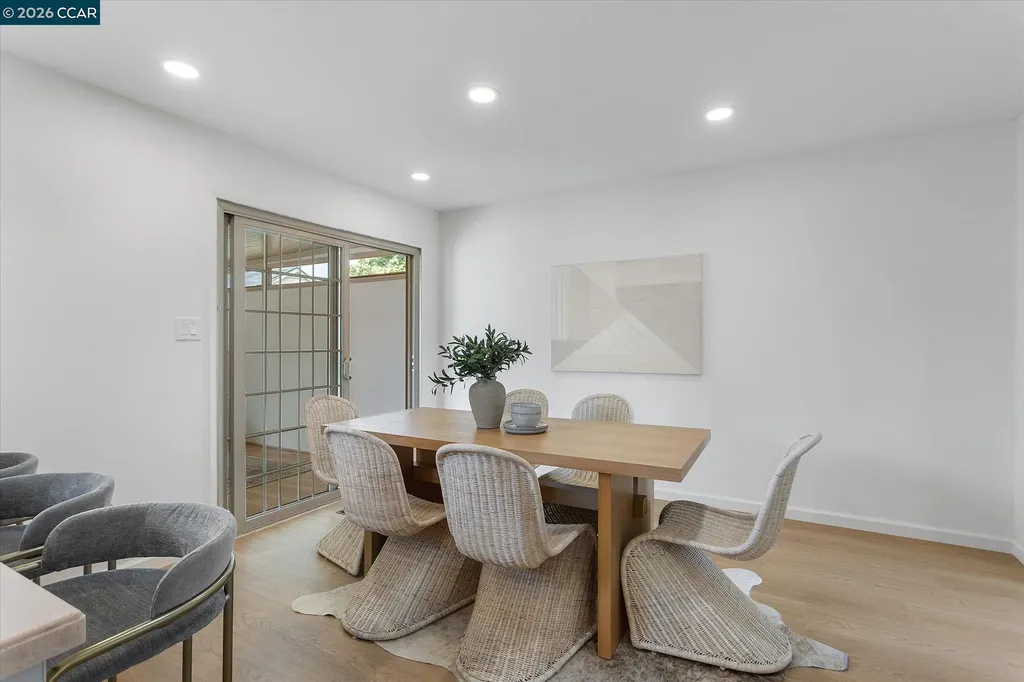 24951 Townsend Avenue Hayward CA 94544