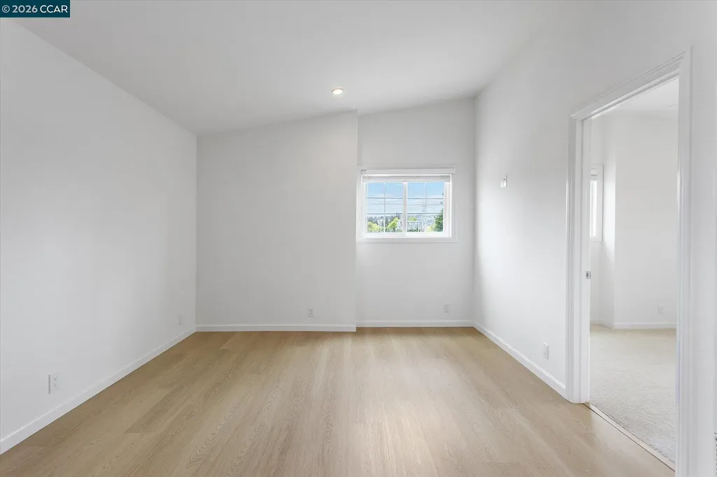 24951 Townsend Avenue Hayward CA 94544