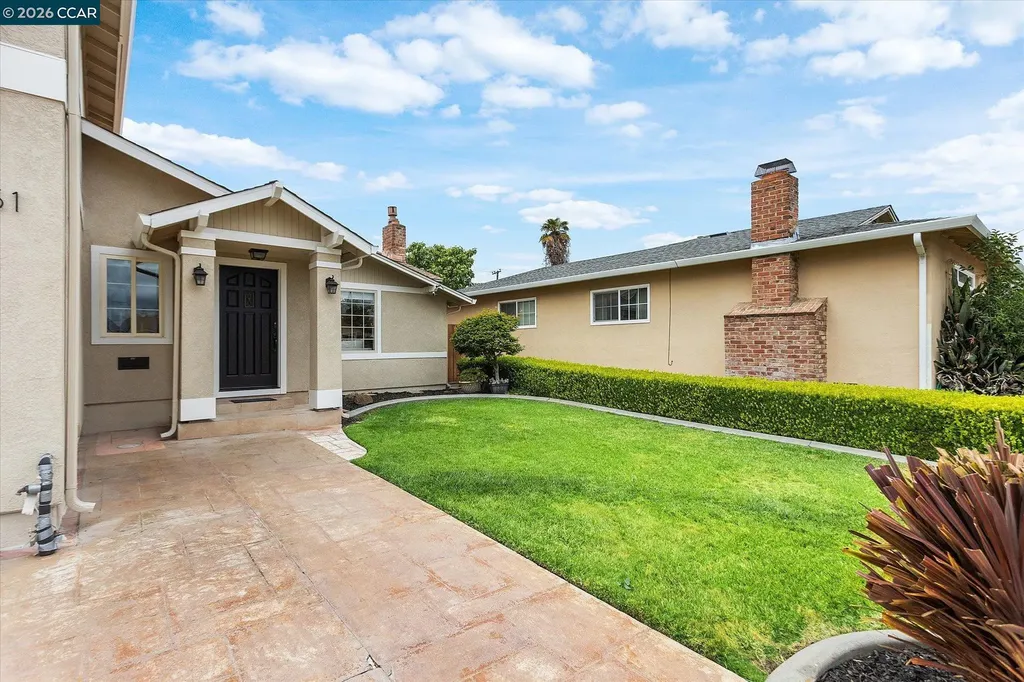 24951 Townsend Avenue Hayward CA 94544