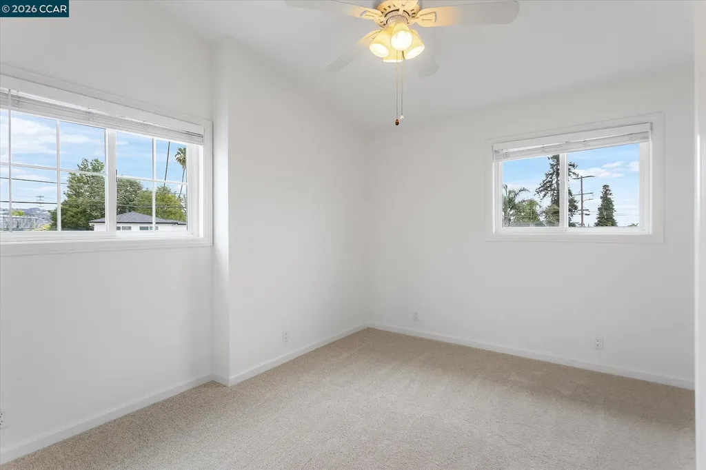 24951 Townsend Avenue Hayward CA 94544