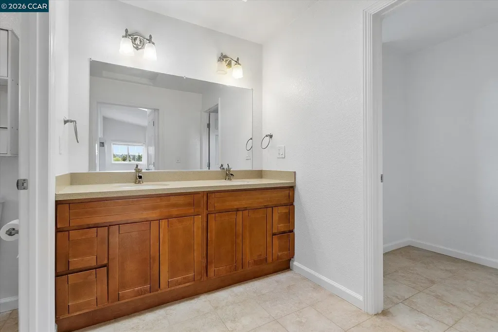 24951 Townsend Avenue Hayward CA 94544