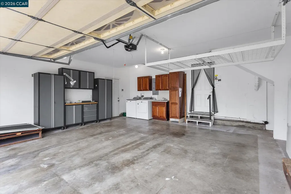 24951 Townsend Avenue Hayward CA 94544