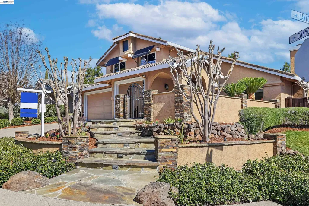 5445 Canyon Crest Drive San Ramon CA 94582