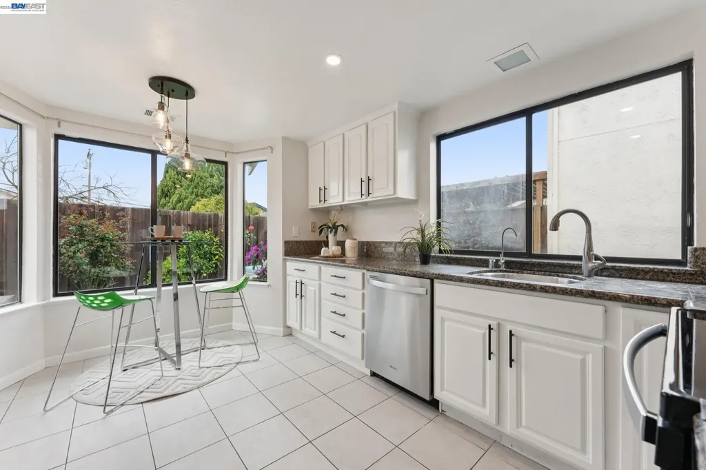 117 Payot Court Alameda CA 94502