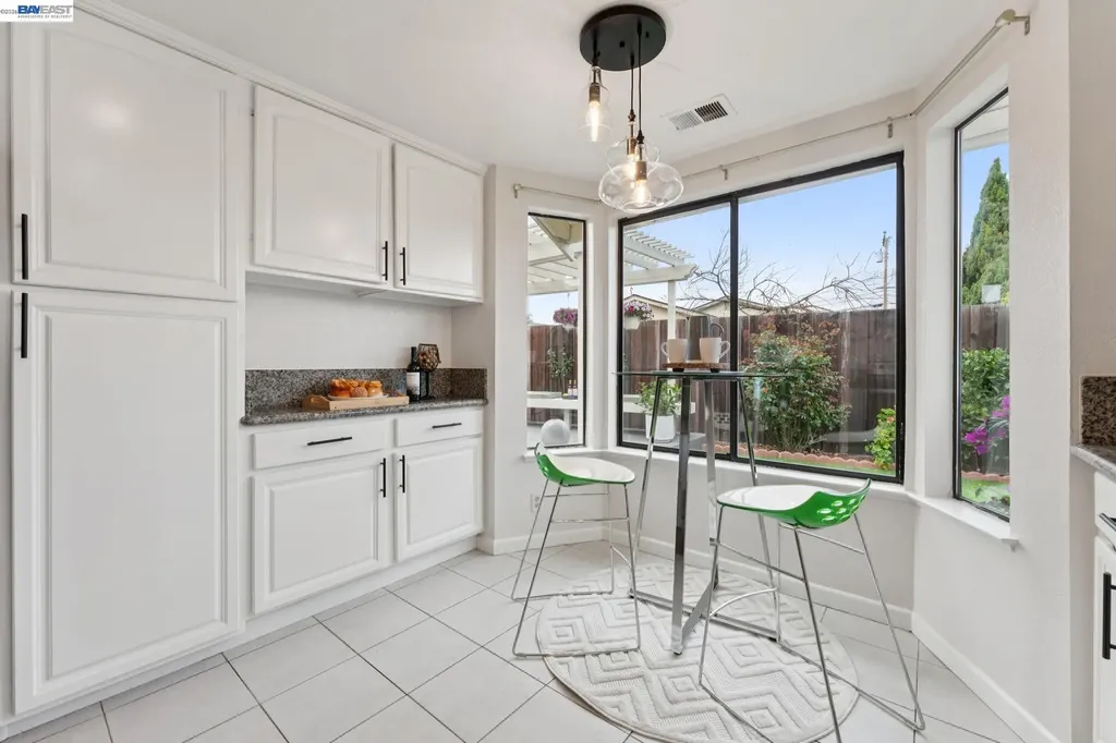 117 Payot Court Alameda CA 94502