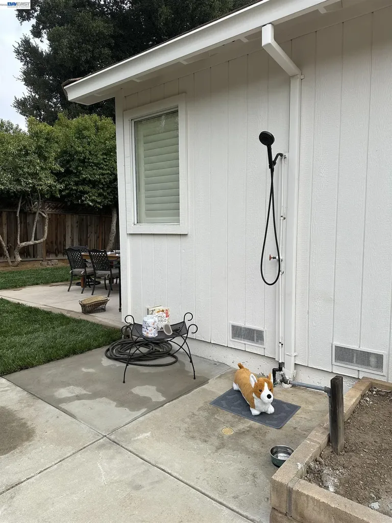 425 Beverly Street Livermore CA 94550