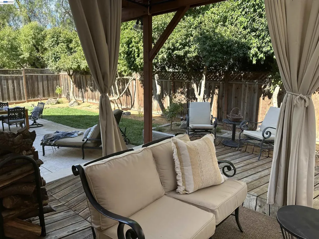 425 Beverly Street Livermore CA 94550