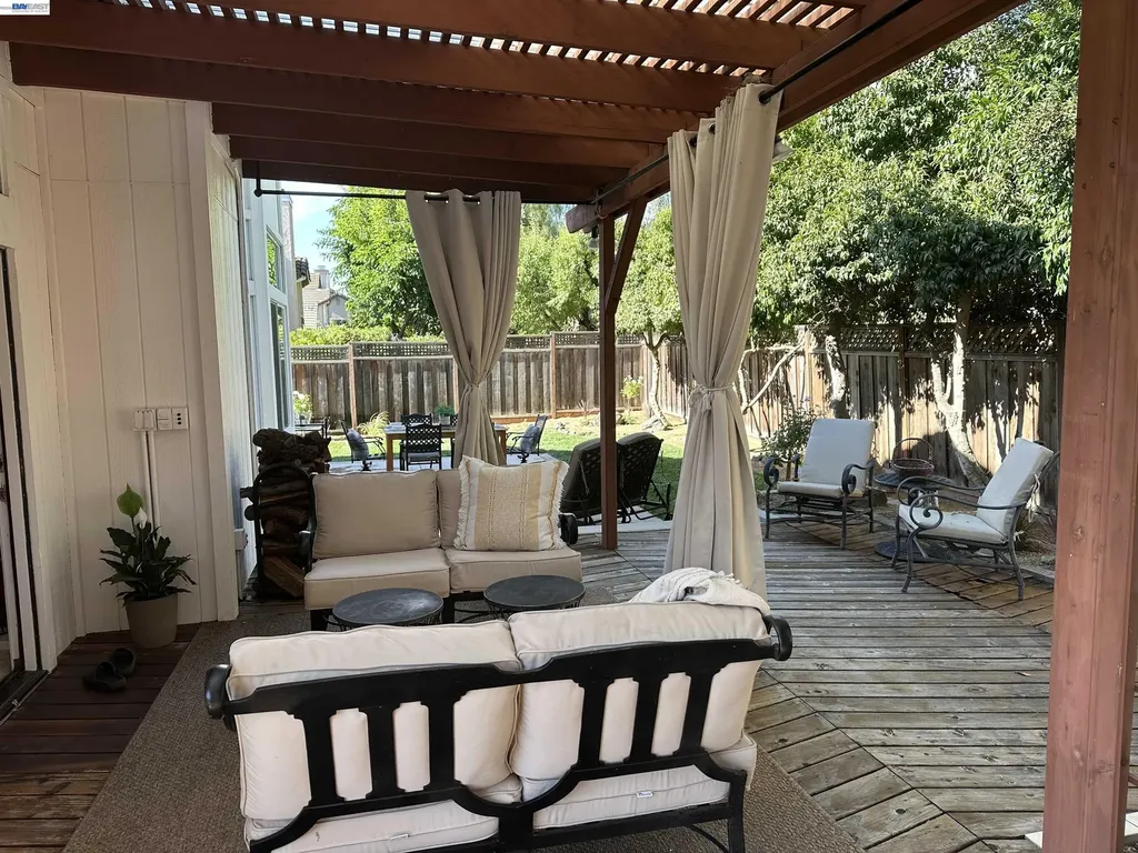 425 Beverly Street Livermore CA 94550
