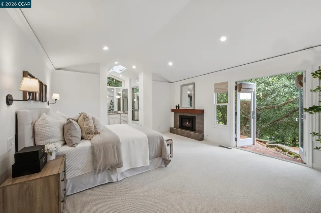 41 Kellie Ann Court Orinda CA 94563