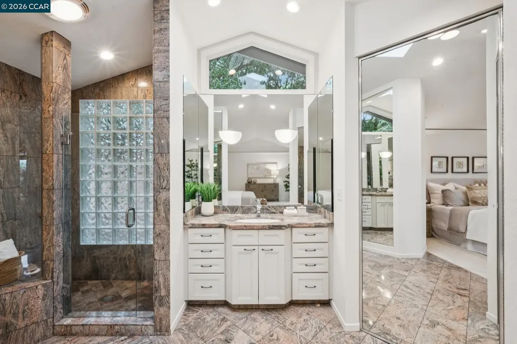 41 Kellie Ann Court Orinda CA 94563
