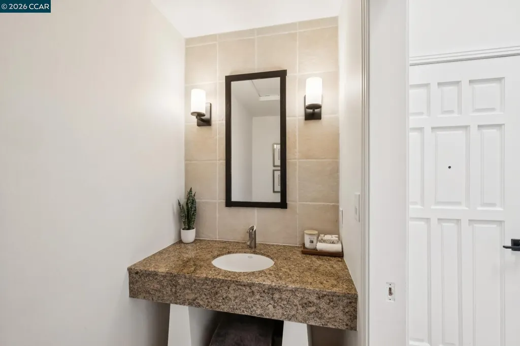 41 Kellie Ann Court Orinda CA 94563