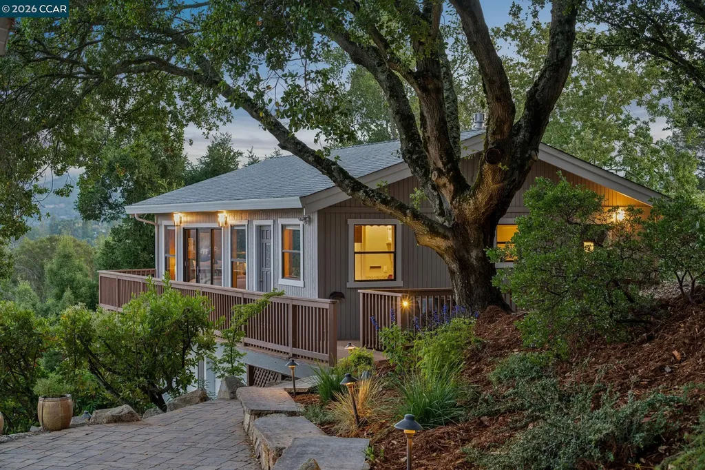 41 Kellie Ann Court Orinda CA 94563